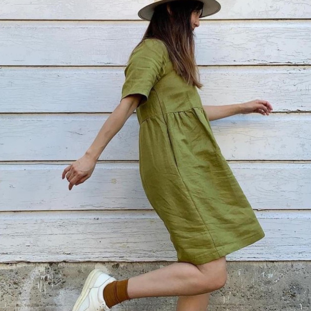 Conscious Clothing Green Linen Dress - Picture 2 of 11